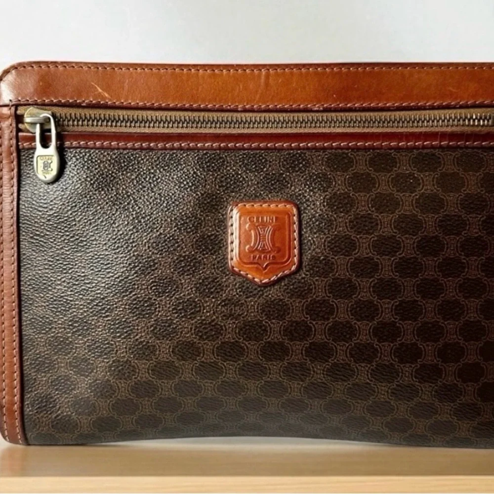 💯 Authentic Italy certified Céline Vintage Macadam Wristlet Pouch Brown Leather